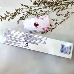 Kem đánh răng Crest 3D White trắng răng và chăm sóc răng miệng số 1 tại Mỹ