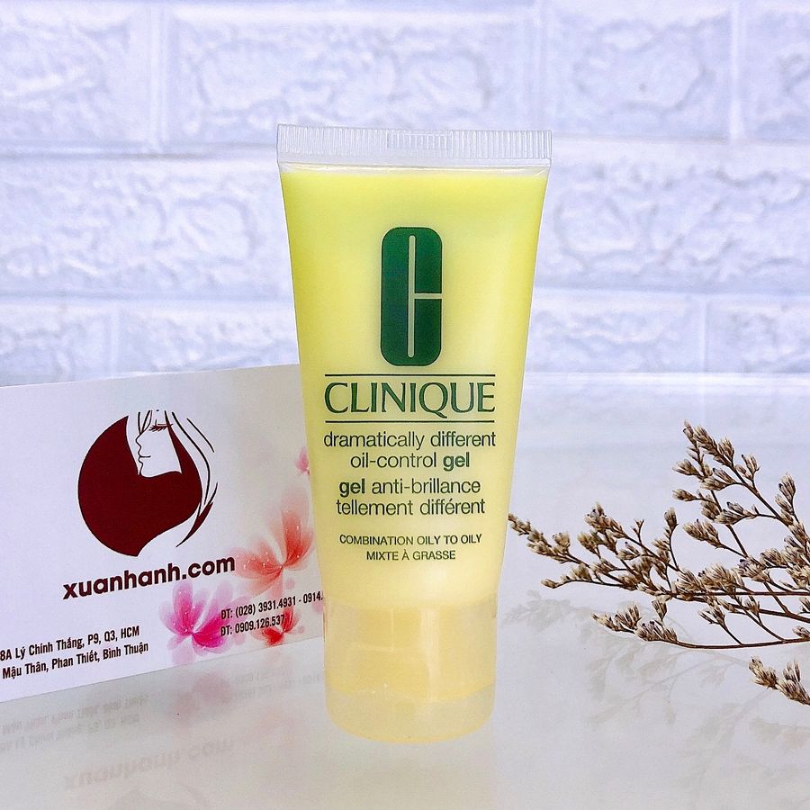 Dưỡng ẩm Clinique Dramatically Diferent Oil-free Gel kiềm dầu và thoáng da, 30ml
