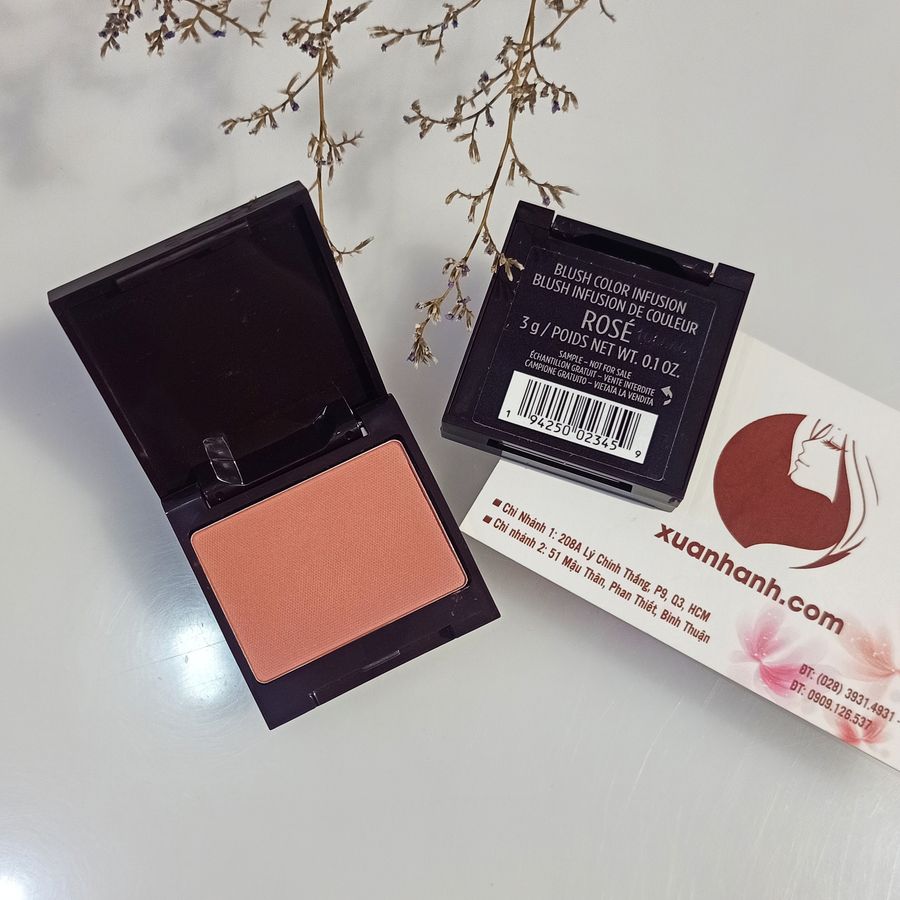 Phấn má hồng Laura Mercier Blush Color Infudion rất đẹp, #Rose - hồng hoa ngọt ngào.
