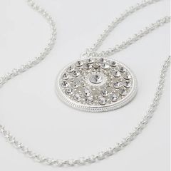 Dây chuyền dài Sweet Deluxe mặt tròn đính đá pha lê sang và đẹp 