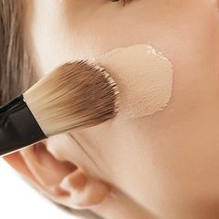 Kem nền Kanebo GKC Full Radiance Foundation tinh tế, chất kem mịn mướt da, #OC-C