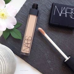 Che khuyết điểm Nars Radiant Creamy Concealer #Vanilla Light 2 - sáng tự nhiên
