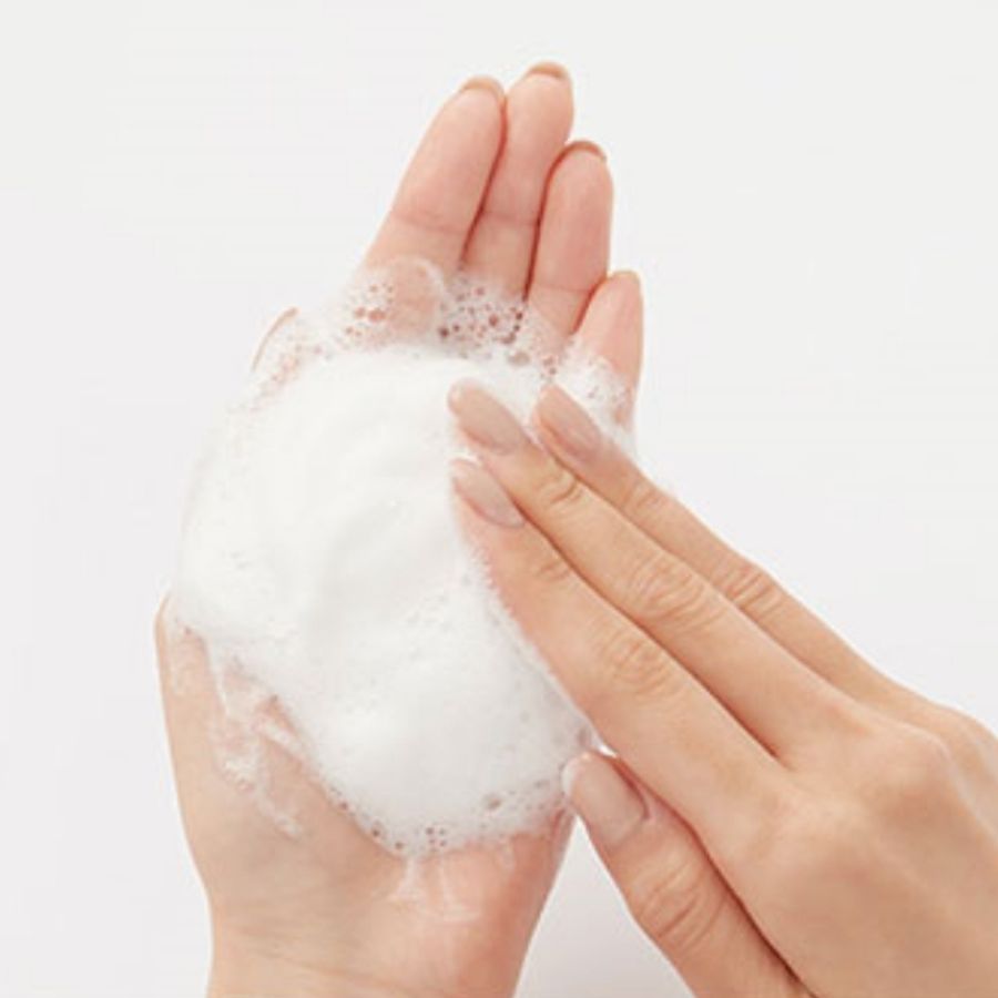 Sữa rửa mặt Innisfree Bija Trouble Facial Foam sạch sâu cho da dầu mụn - 150g