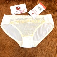 Quần lót Nữ Relax - RTB3017 phối ren tinh tế, quyến rũ, chất nhẹ, mát.