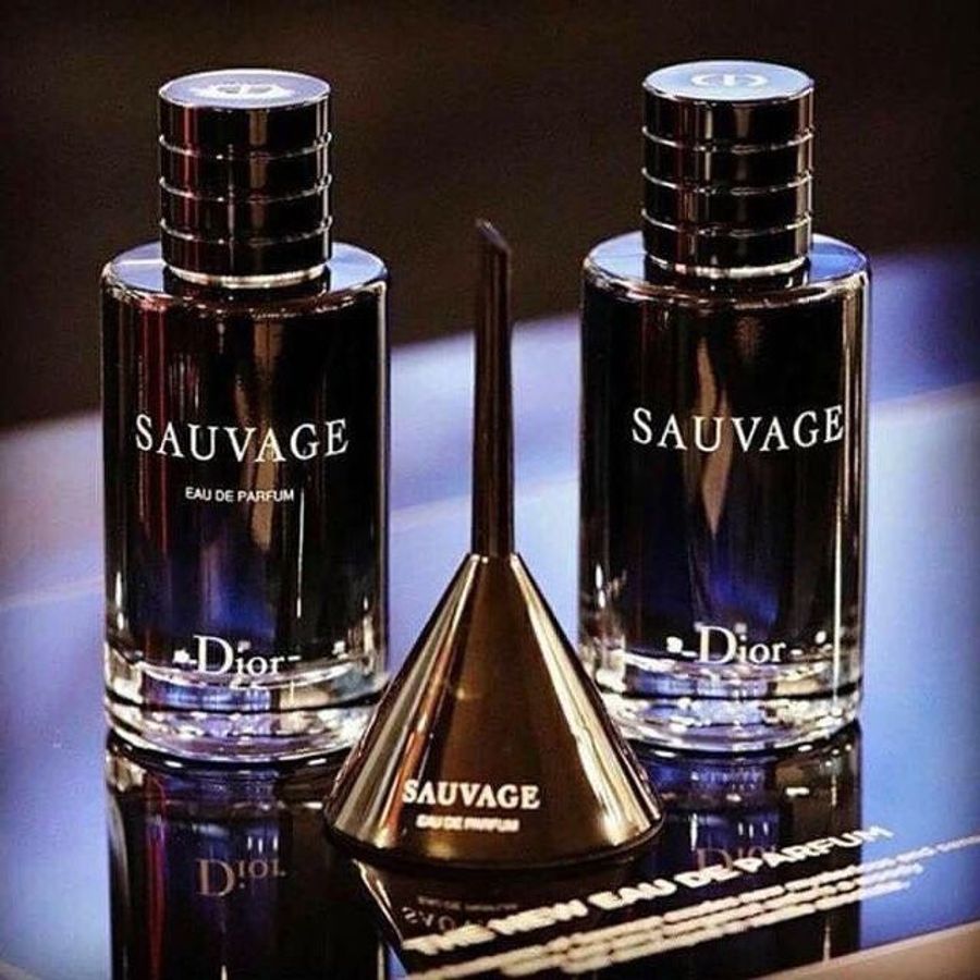 Nước hoa nam Dior Sauvage phong cách gợi cảm, lịch lãm và ấm áp - EDP, 100ml