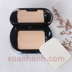 Phấn phủ Bourjois Silk Edition Poudre Compacte kìm dầu, siêu mịn, 52 Vanilla.