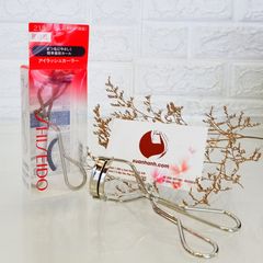 Bấm mi Shiseido giúp mi cong, giữ nếp, form vừa dễ dùng 213