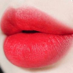 Son Tom Ford Lip Color Matte dòng son lì thượng hạng đỏ dâu #37 Best Revenge