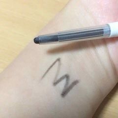 Chì kẻ mày Daiso Eyebrown Pencil đầu mảnh dễ vẽ, bám lâu, đen #Black