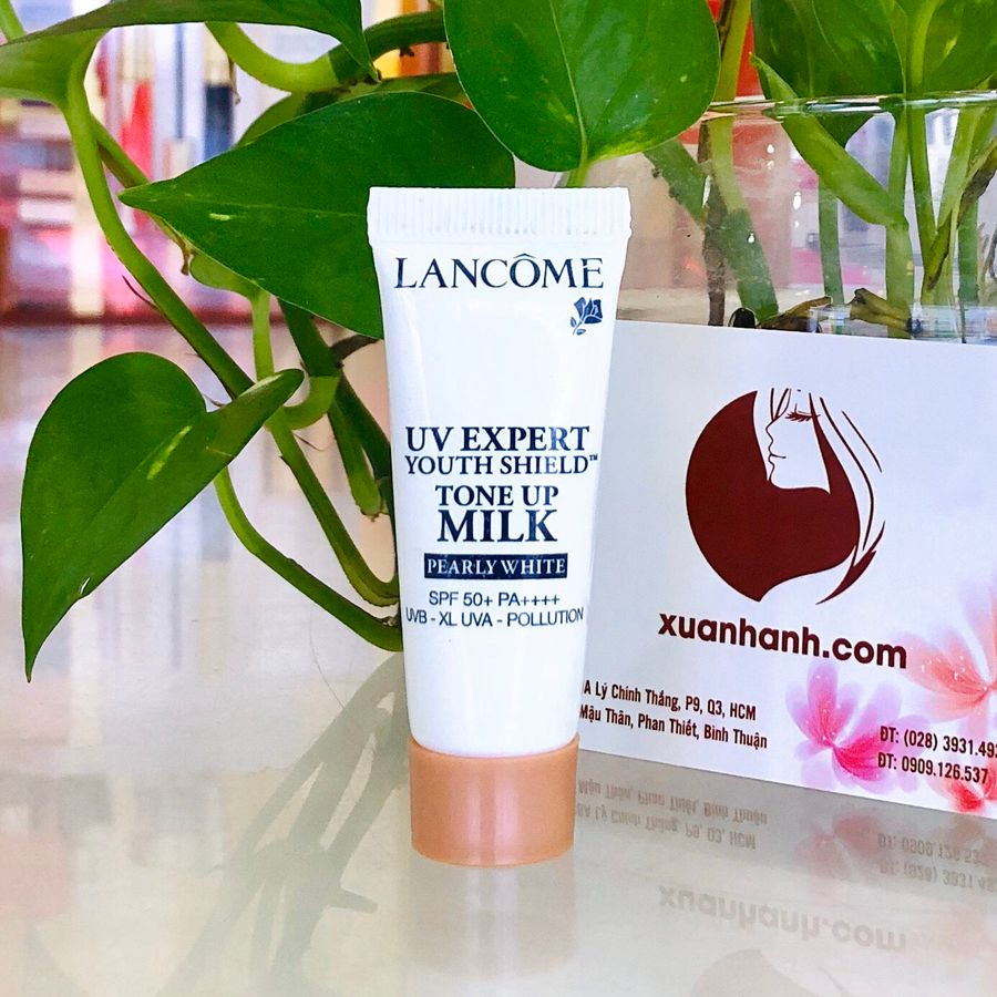 Kem chống nắng Lancome UV Expert Tone Up Milk #Pearly White SPF 50+PA++++ 10ml