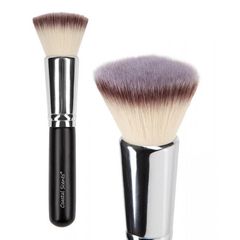 Cọ Coastal Scents Bionic Flat Top Buffer phủ phấn hoặc xoáy nền rất chất.