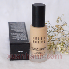Kem nền Bobbi Brown Skin Long Wear Weightless che phủ hoàn hảo, lâu trôi #2.5 Warm Sand