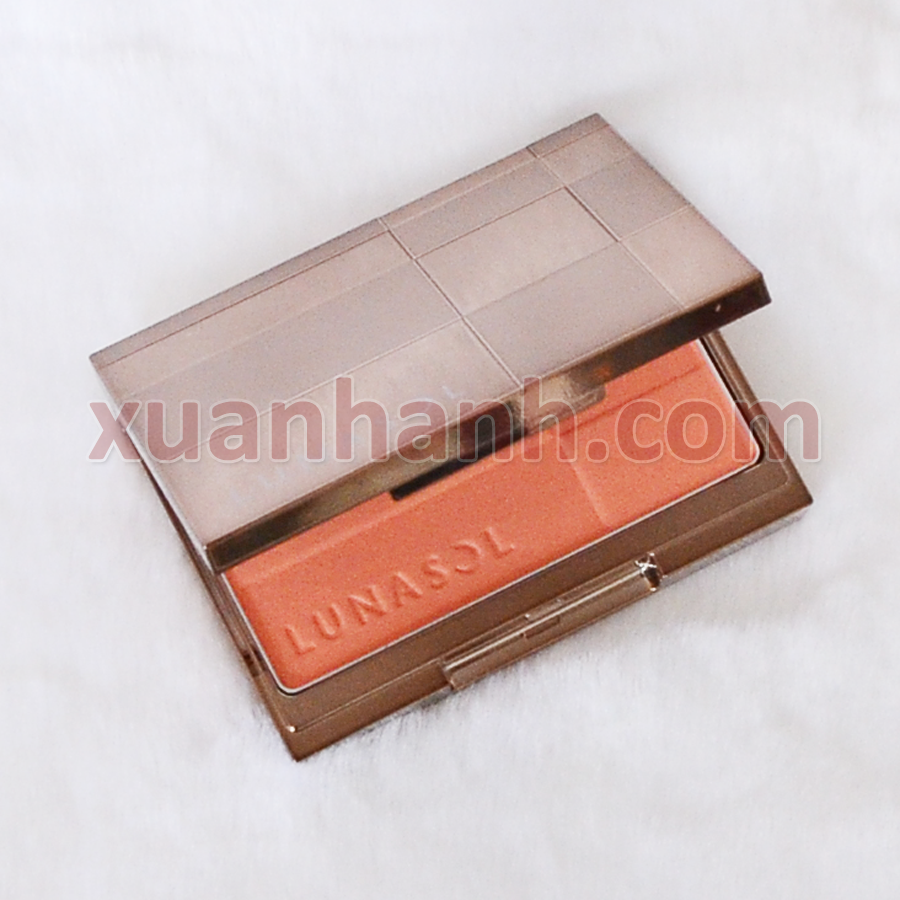 Phấn má hồng Kanebo Lunasol cam sáng đẹp, sang trọng rất Tây, 05