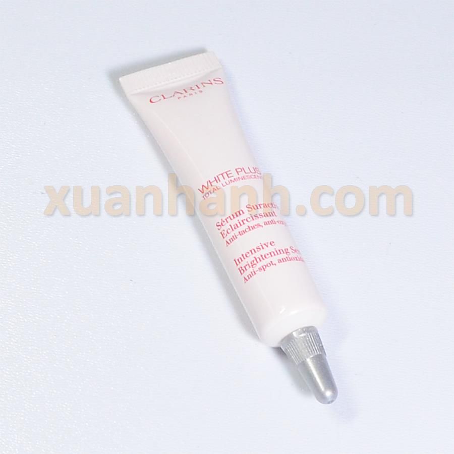Tinh chất Clarins White Plus trắng sáng, giúp sáng đều màu da
