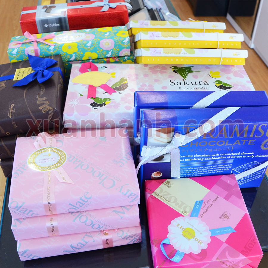 Bánh kẹo chocolate Nhật Bản vừa ngon, vừa xinh đẹp, sang trọng làm quà