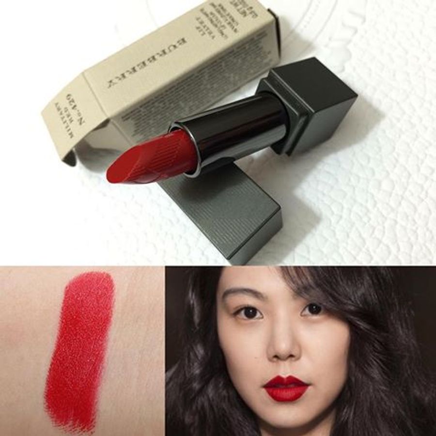 Son Burberry 429 Militaty Red dòng lì siêu mịn mượt, đỏ ruby rất sexy