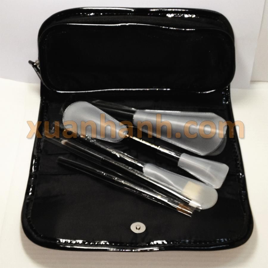 Set cọ cơ bản Lancome Brush Holiday cực xịn và độc, giá rẻ, hàng limit (trị giá 183$)