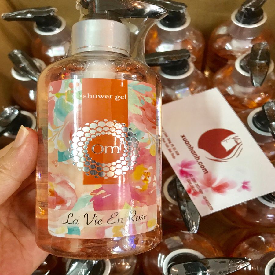 Sữa tắm Om Fountain La Vie En Rose hương thơm ngọt dịu từ hương hoa 250ml