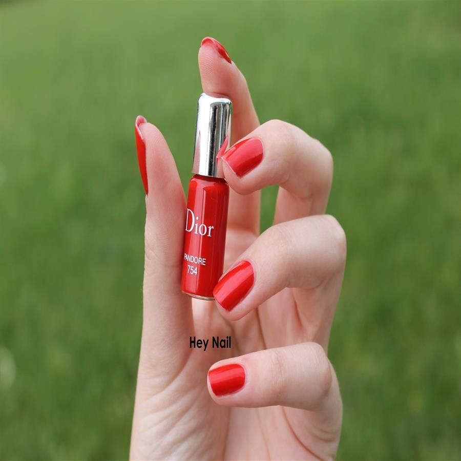 Sơn móng Dior Vernis Pandore 754 hồng đỏ ánh cam rất tươi, 3ml