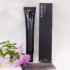Kem lót Kanebo Glow Primer Base da căng mọng, bắt sáng rạng rỡ, tươi trẻ