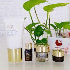 Bộ giftset Estee Lauder phiên bản châu Á, với 12 món trang điểm, dưỡng da limited.
