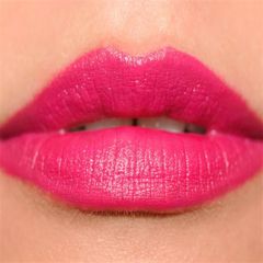 Son Chanel Rouge Allure Velvet son lì, lâu trôi, lên màu tốt #49 La Petillante