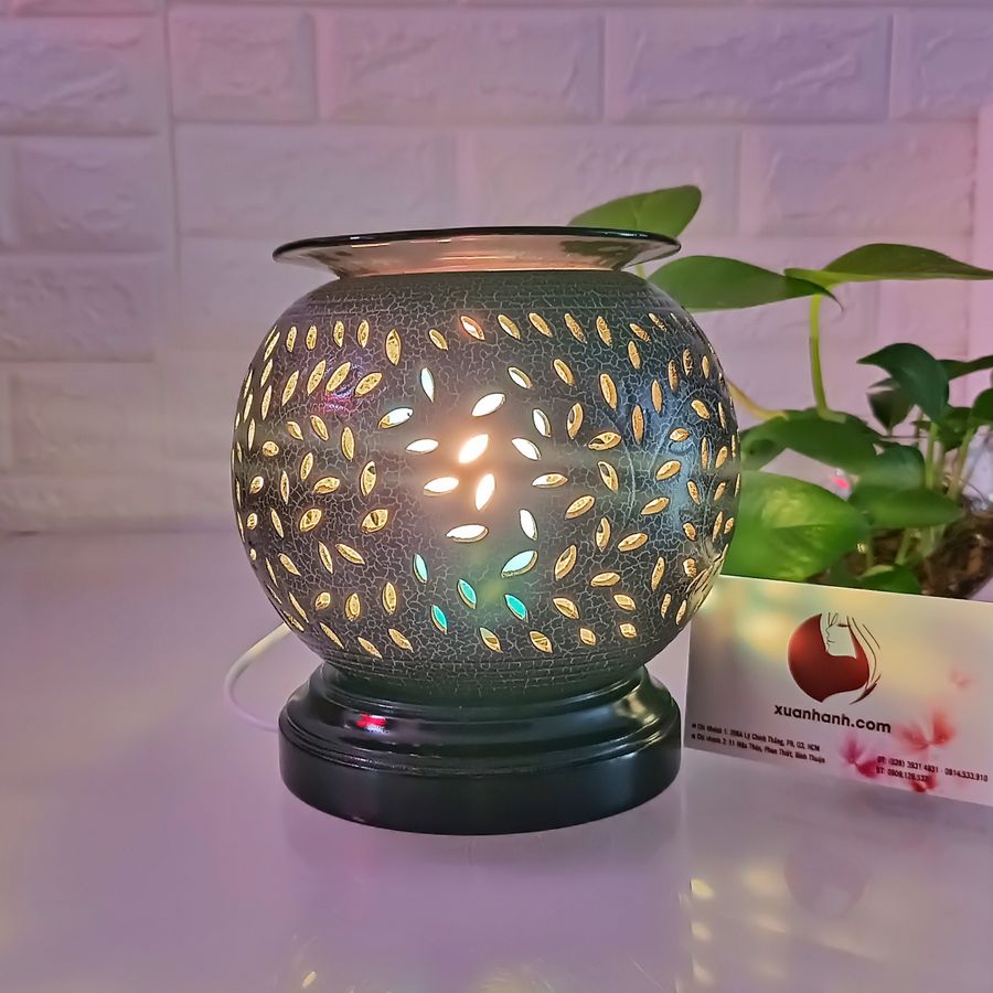 Đèn xông tinh dầu điện, làm đèn ngủ, trang trí rất đẹp, chân gỗ thân sứ