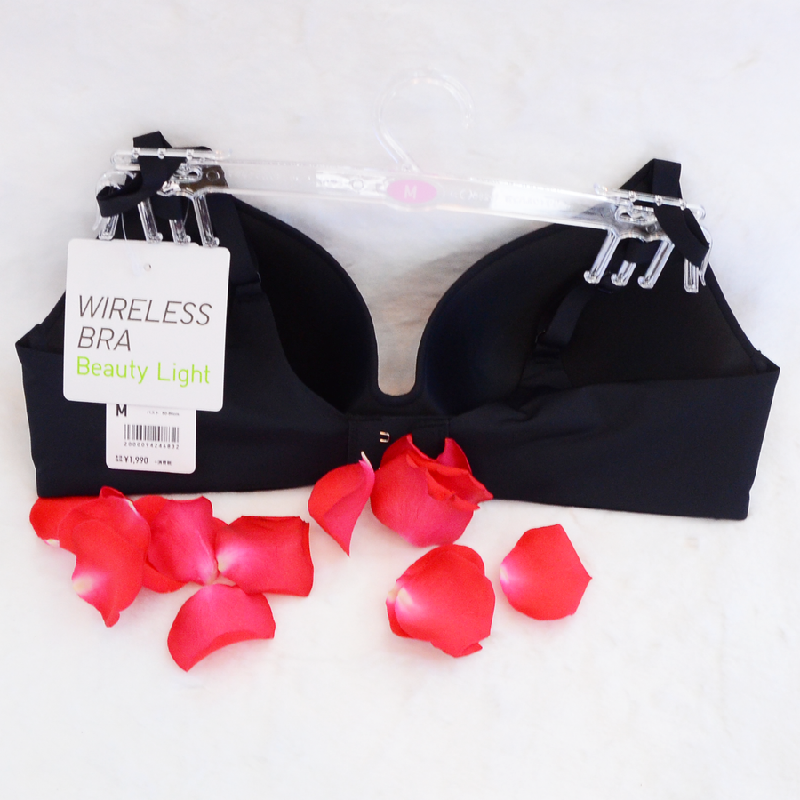 Áo ngực Uniqlo Wireless Bra Beauty Light không viền, không gọng, size L, Black