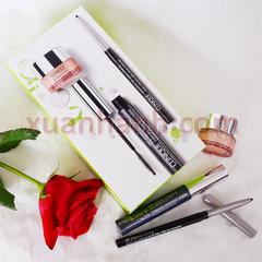Gift set đặc biệt Clinique Life of the Party Eyes gồm 3 sản phẩm làm đẹp, chăm sóc mắt